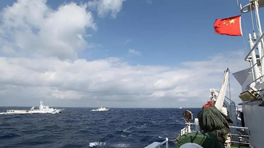 中国海警舰艇编队5月8日在我钓鱼岛领海巡航